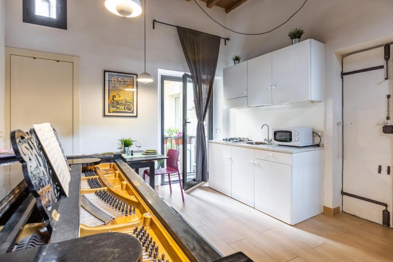 Musician Apartment Colosseo With Piano 로마 외부 사진